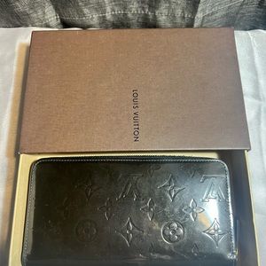 Louis vuitton vernis wallet